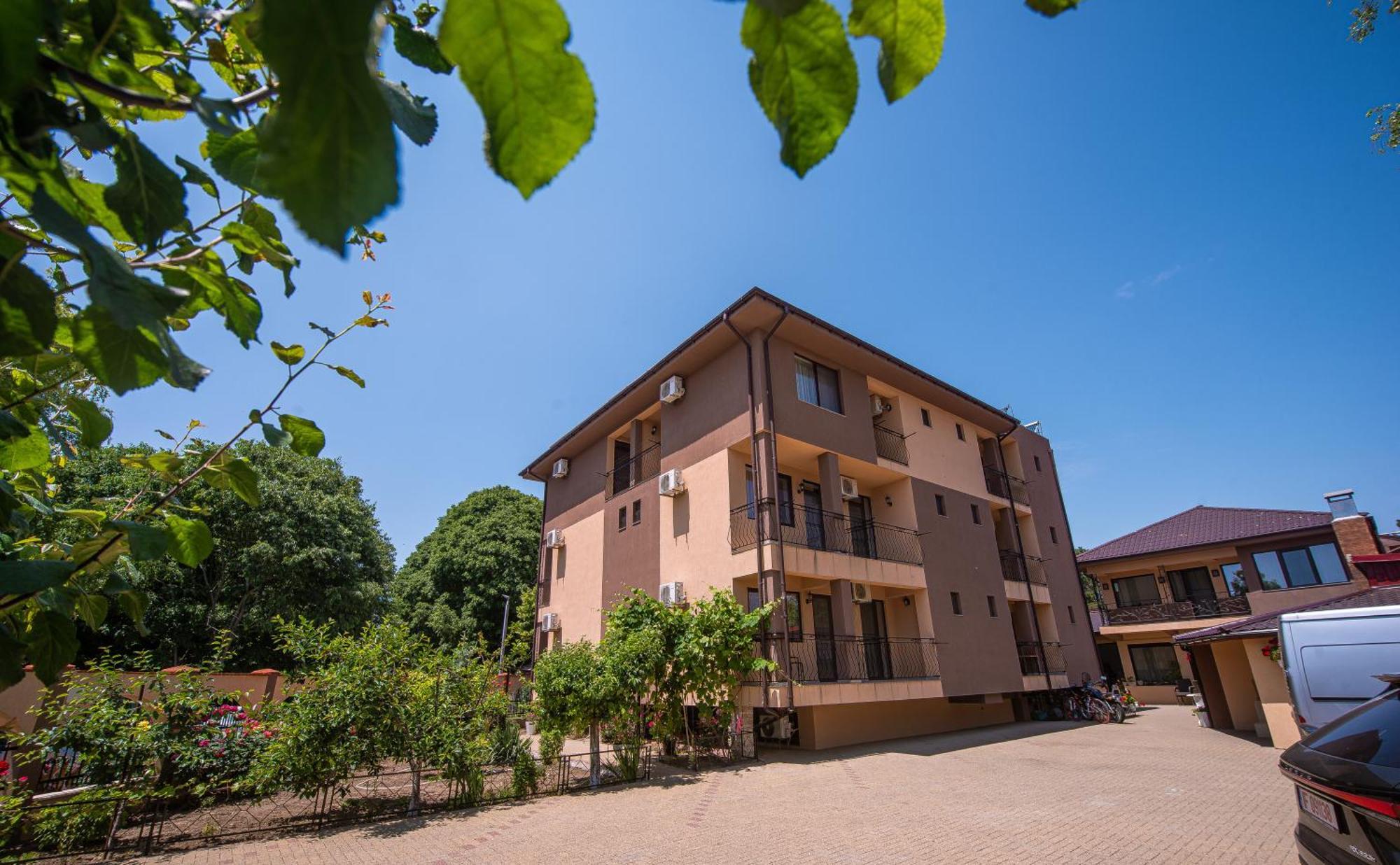 Vila Puky Neptun Exterior photo
